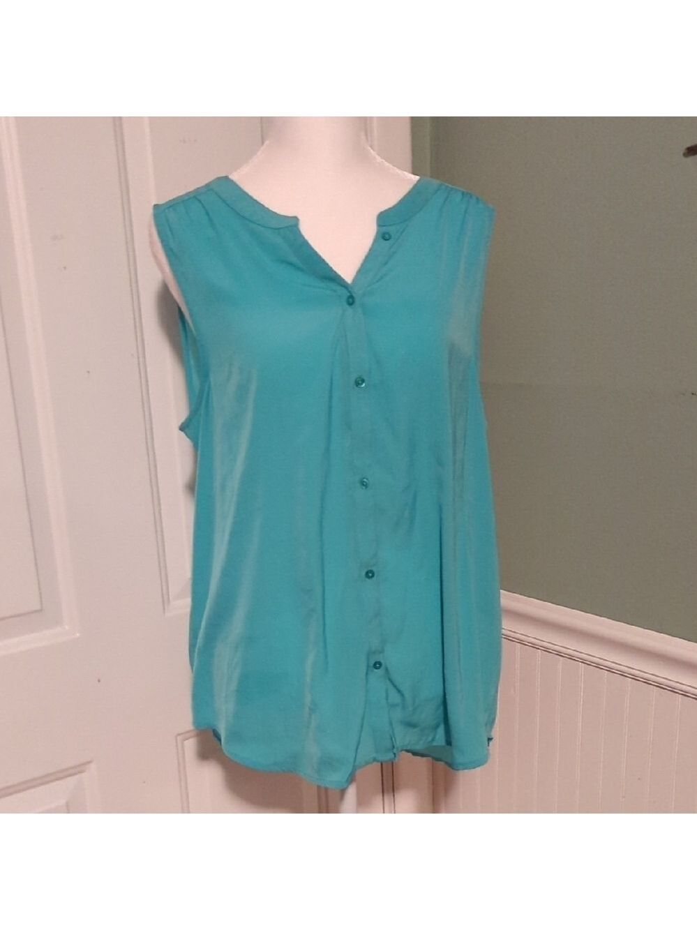 American Eagle Outfitters Teal Blue Green Sleeveless Top Large